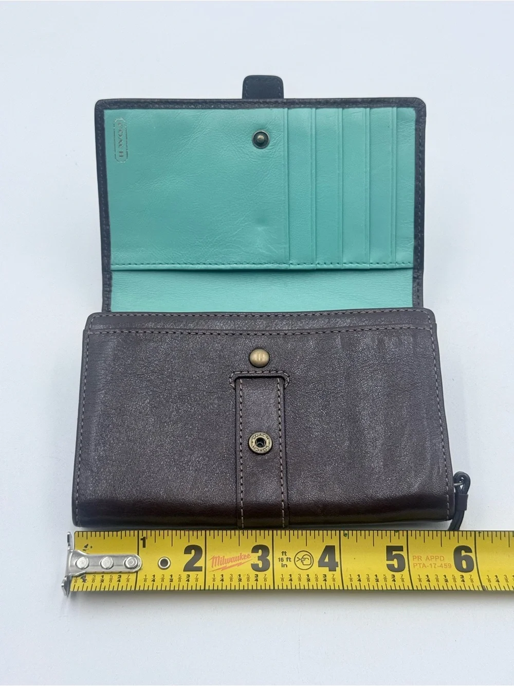 Vintage Coach Soho Buckle Trifold Leather Women’s Wallet Turquoise Interior